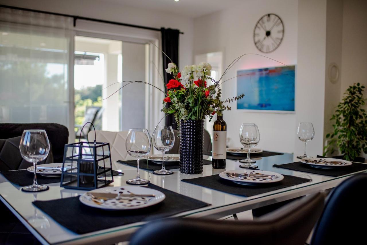 Villa Sportiva Zadar With Private Heated Pool 외부 사진