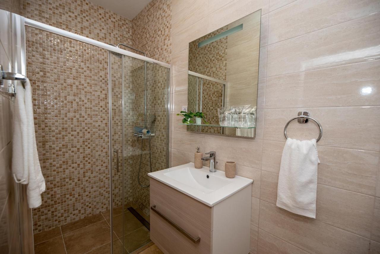 Villa Sportiva Zadar With Private Heated Pool 외부 사진